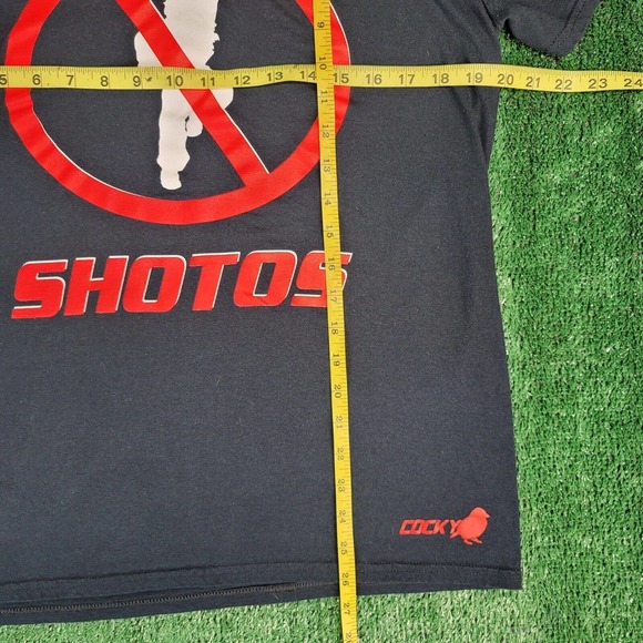 Street Fighter T-Shirt No Shotos Ryu Ken Akuma Adult Size Medium Cocky - Picture 7 of 7